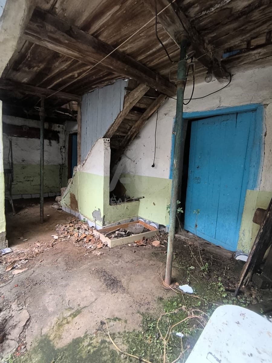 4 slaapkamer Huis te koop in Leon stad - € 24.000 (Ref: 9991208)
