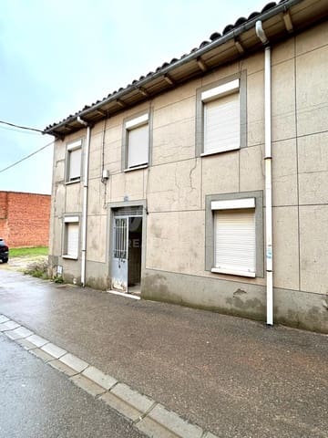 4 Zimmer Haus zu verkaufen in León Stadt - 24.000 € (Ref: 9991208)