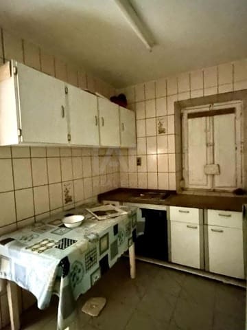 4 Zimmer Haus zu verkaufen in León Stadt - 24.000 € (Ref: 9991208)