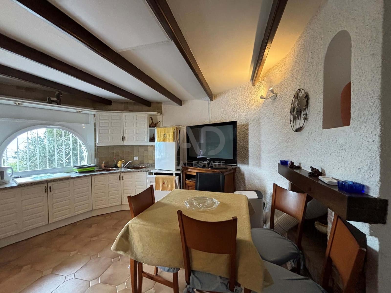 3 slaapkamer Huis te koop in Gerona stad met zwembad garage - € 530.000 (Ref: 9991209)