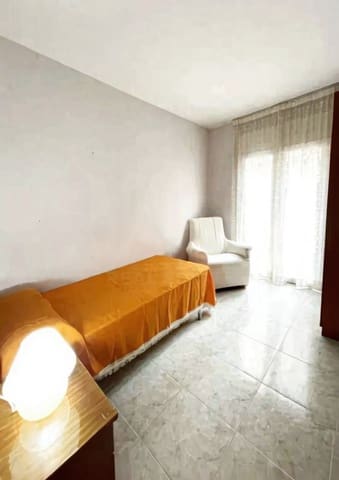 3 slaapkamer Huis te koop in Gerona stad - € 600.000 (Ref: 9991214)