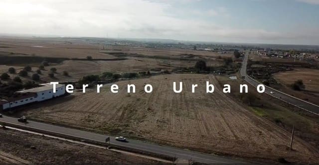 Grunde uden byggetilladelser til salg i Huelva by - € 1.250.000 (Ref: 9991216)