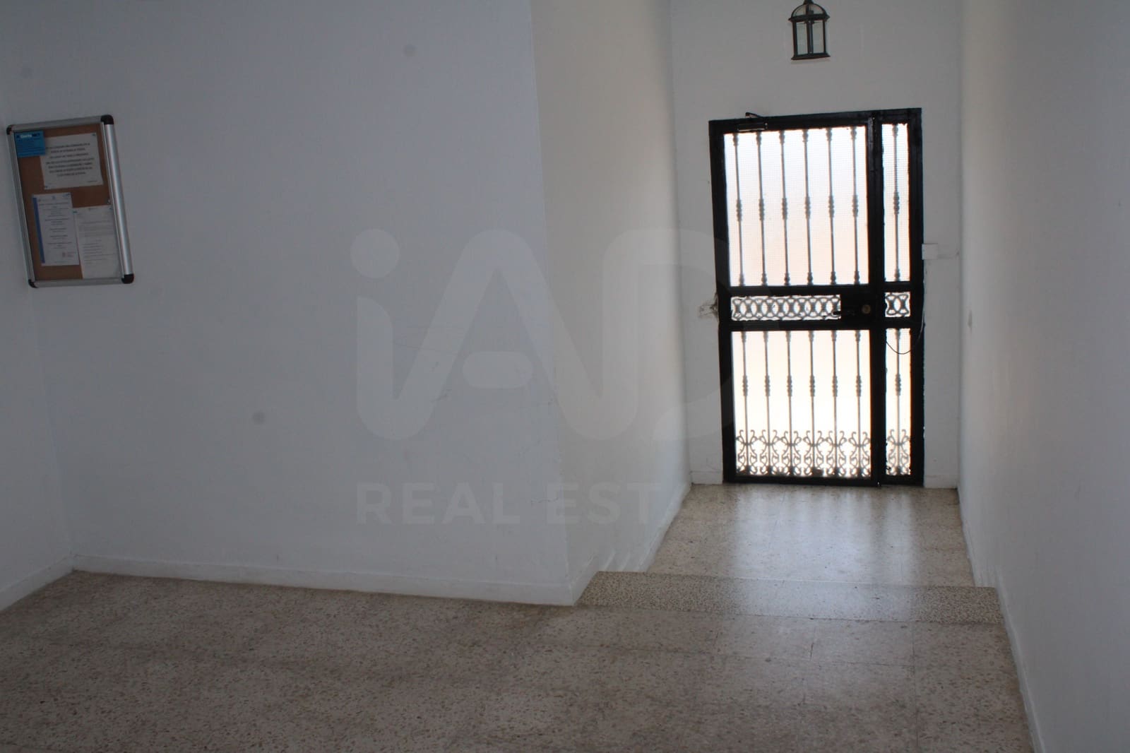 4 makuuhuone Huoneisto myytävänä paikassa Huelva kaupunki - 114 500 € (Ref: 9991223)