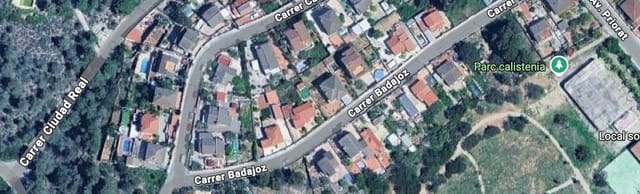 Działka budowlana na sprzedaż w La Bisbal del Penedès - 35 000 € (Ref: 9991224)