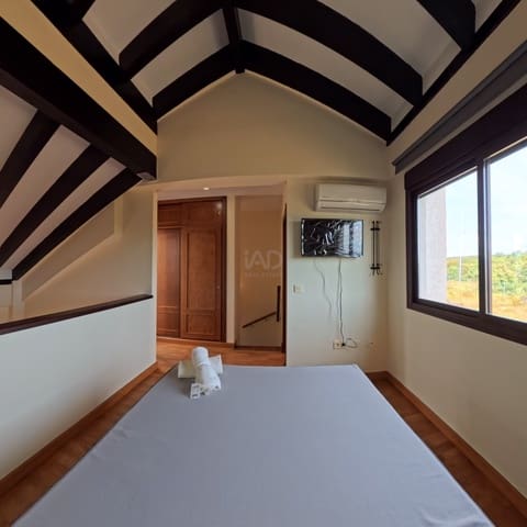 2 soverom Hus til salgs i Sevilla by med svømmebasseng - € 127 000 (Ref: 9991227)