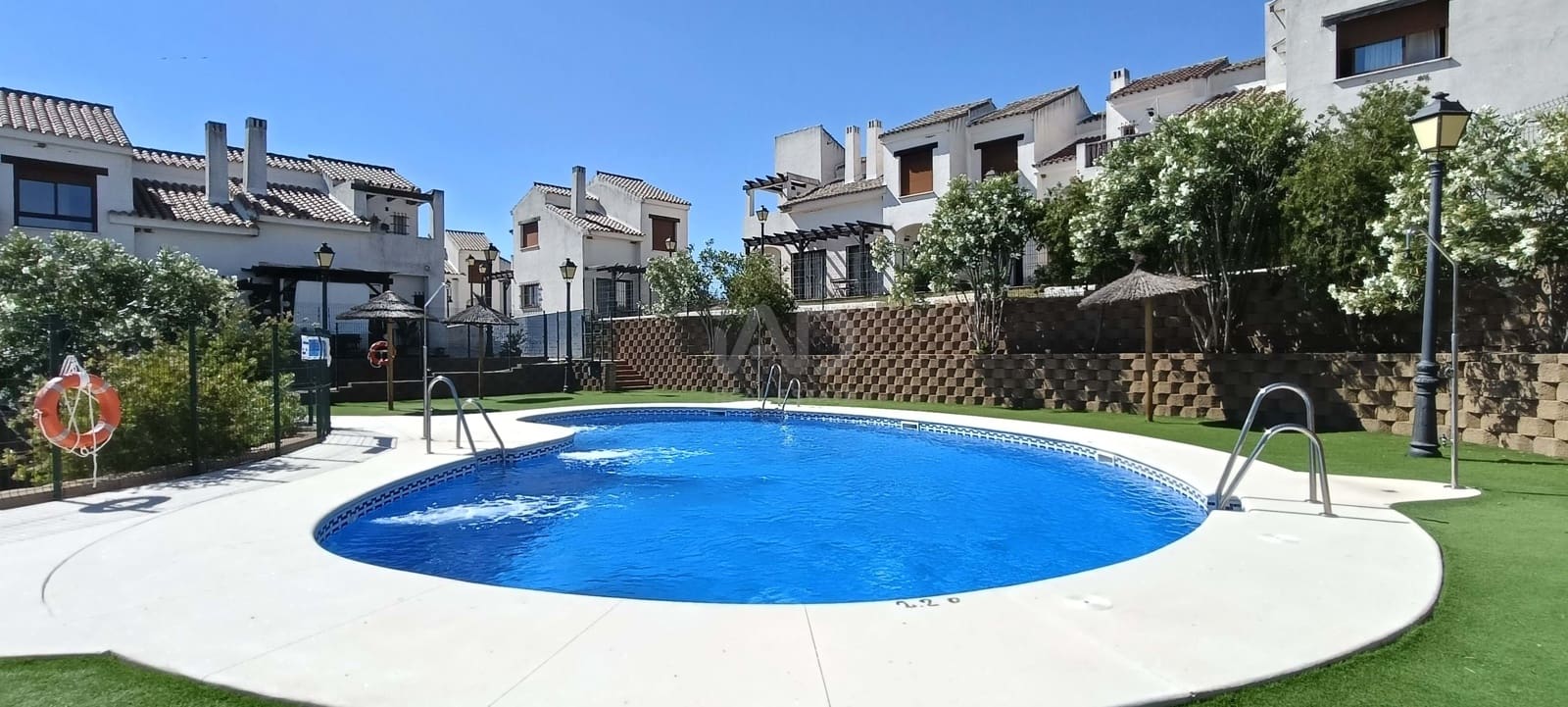 2 soverom Hus til salgs i Sevilla by med svømmebasseng - € 127 000 (Ref: 9991227)