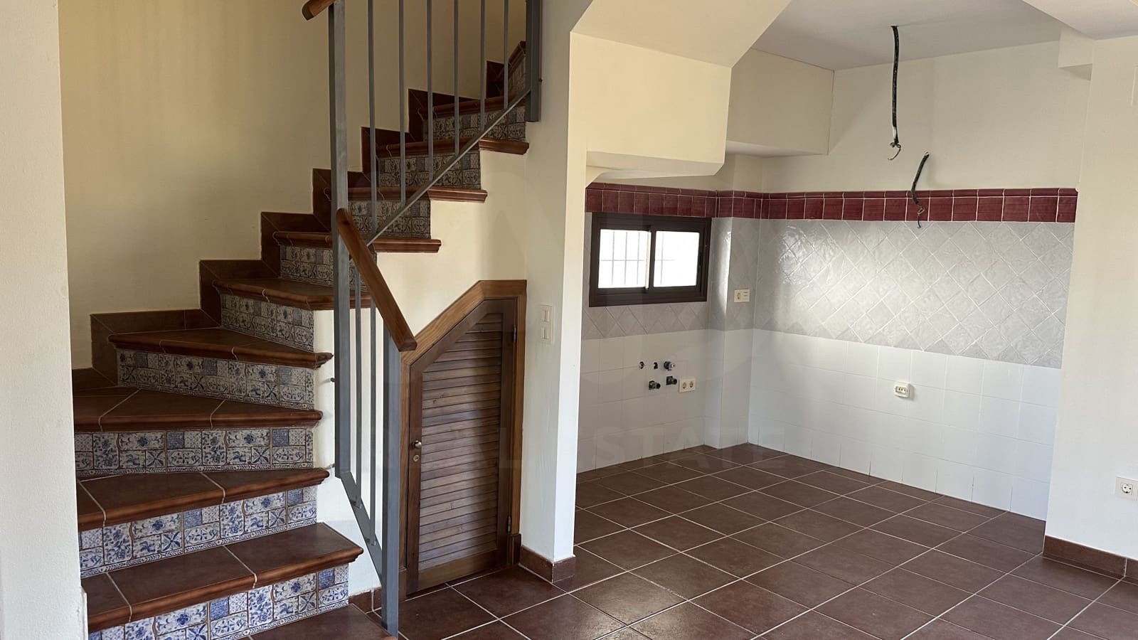 2 soverom Hus til salgs i Sevilla by med svømmebasseng - € 127 000 (Ref: 9991227)