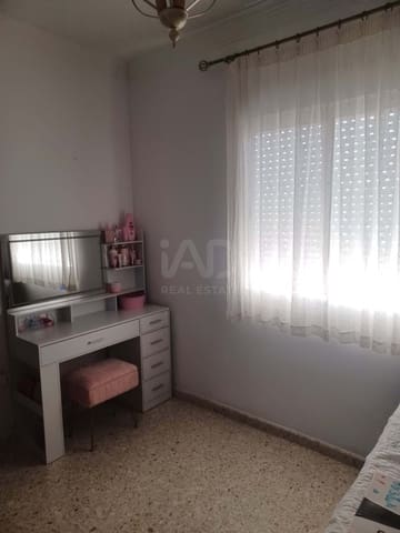 3 slaapkamer Penthouse te koop in Sevilla stad met garage - € 220.000 (Ref: 9991239)