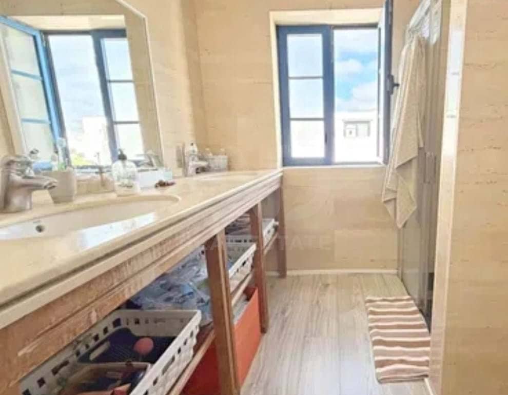 3 soveværelse Rækkehus til salg i Puerto Calero med swimmingpool - € 420.000 (Ref: 9991240)
