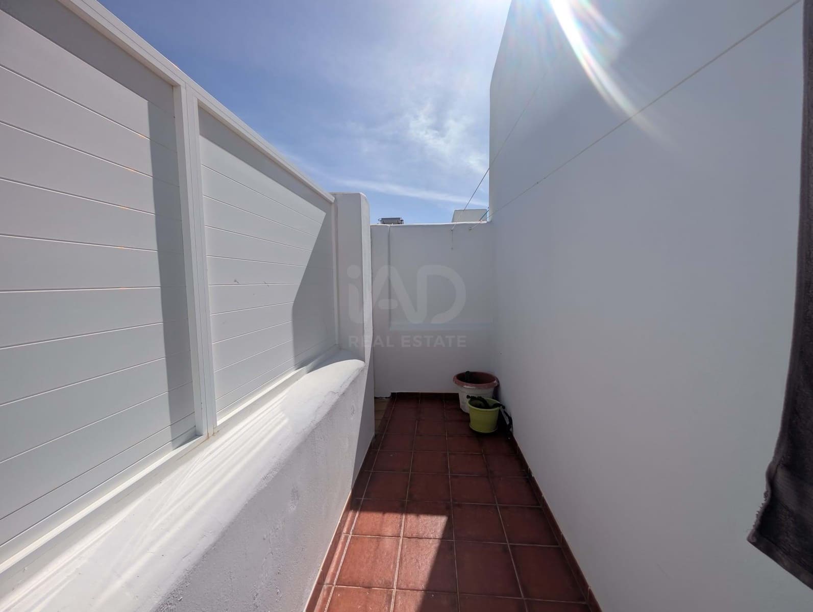 3 soveværelse Rækkehus til salg i Puerto Calero med swimmingpool - € 420.000 (Ref: 9991240)
