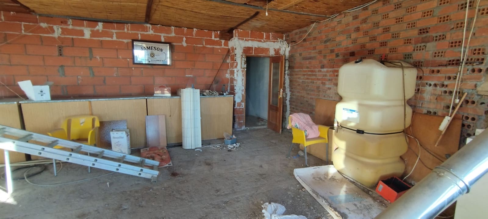 5 slaapkamer Huis te koop in Salamanca stad - € 95.000 (Ref: 9991245)