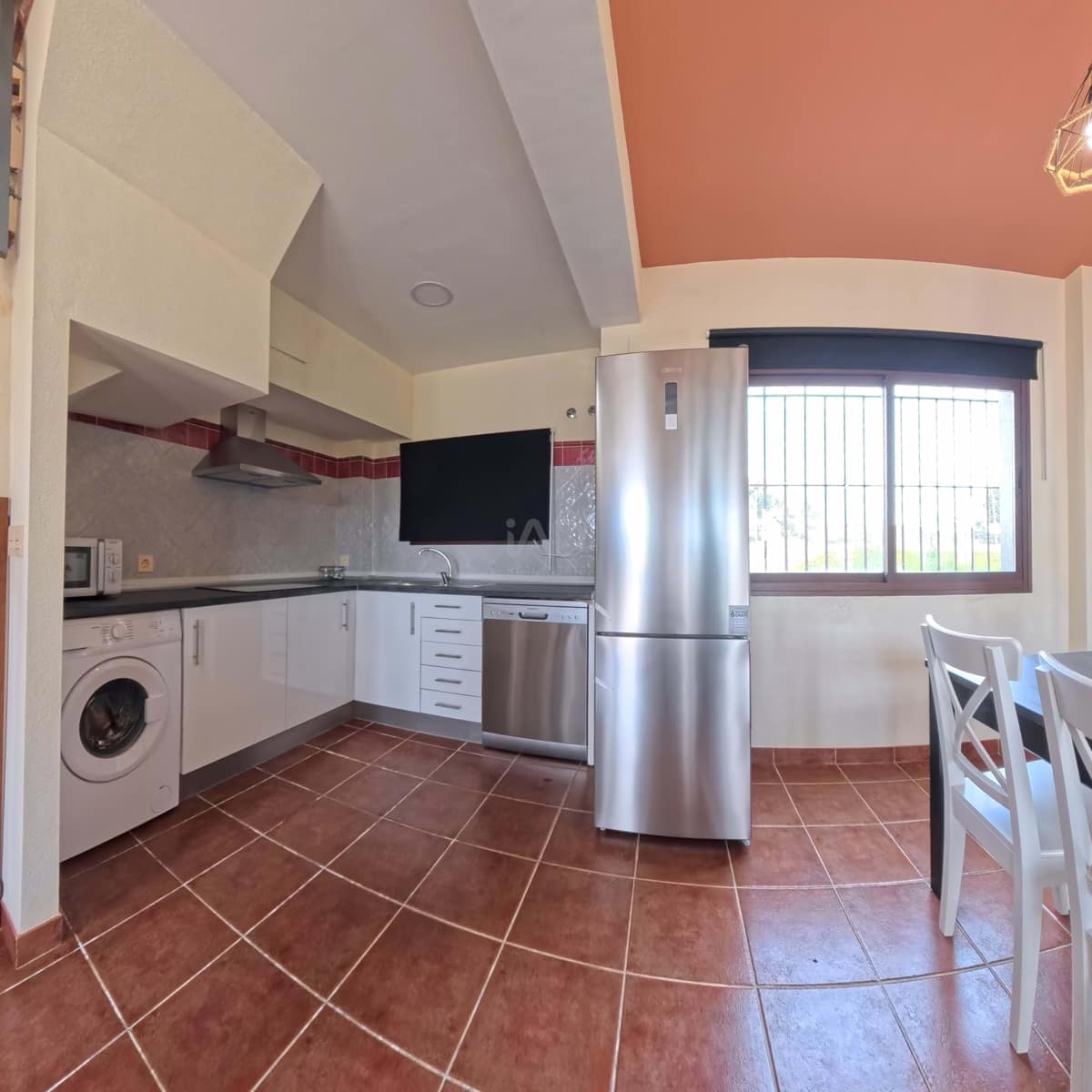 2 sovrum Hus till salu i Sevilla stad med pool - 143 000 € (Ref: 9991246)