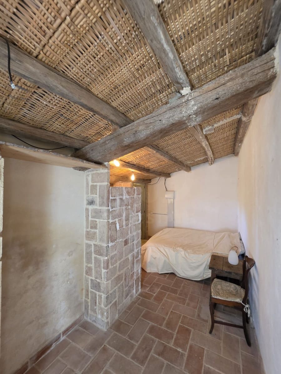 4 bedroom Finca/Country House for sale in Tarragona city - € 395,000 (Ref: 9991247)