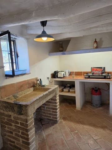 4 makuuhuone Maalaistalo myytävänä paikassa Tivissa - 395 000 € (Ref: 9991247)