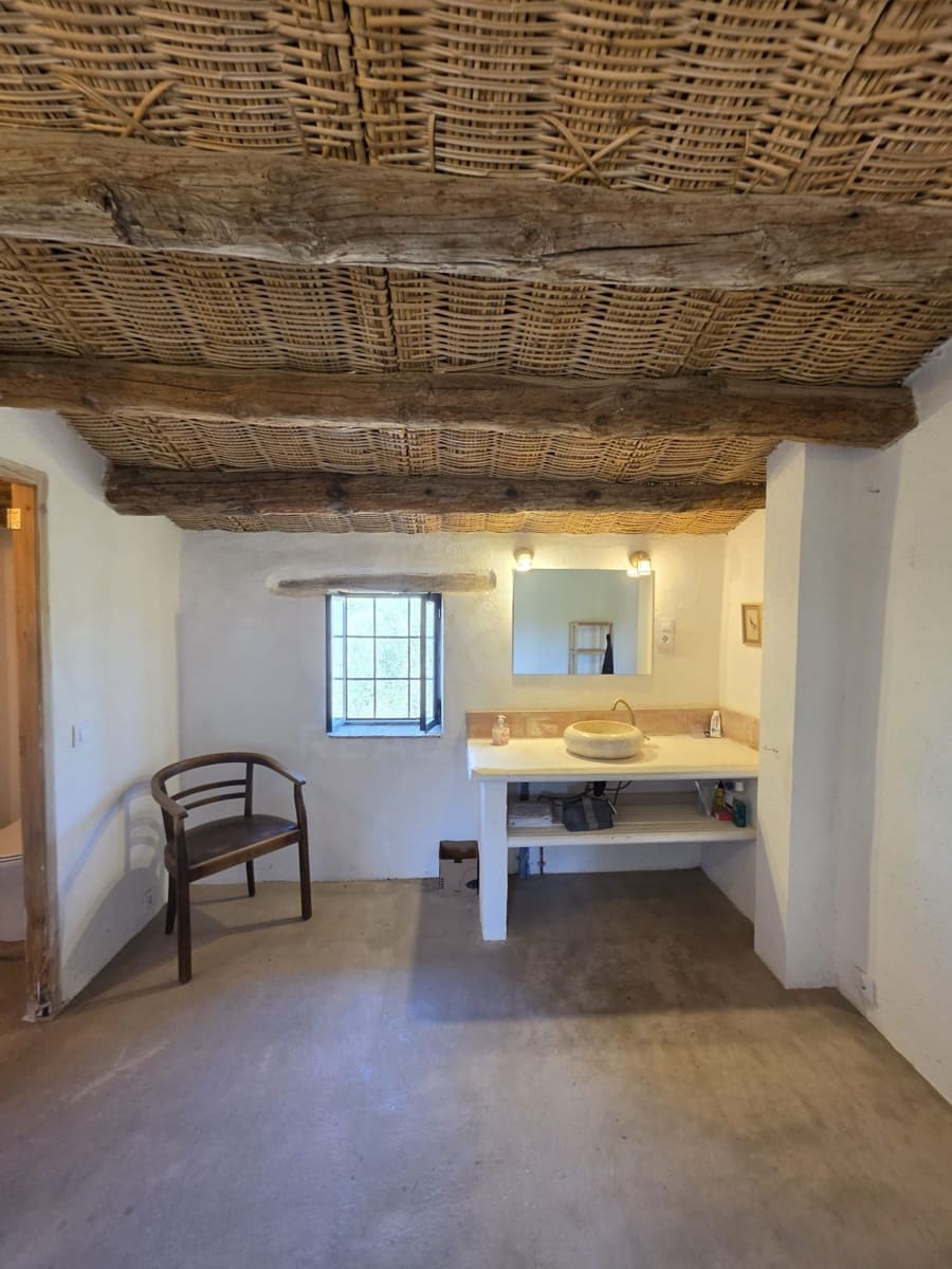 4 bedroom Finca/Country House for sale in Tarragona city - € 395,000 (Ref: 9991247)