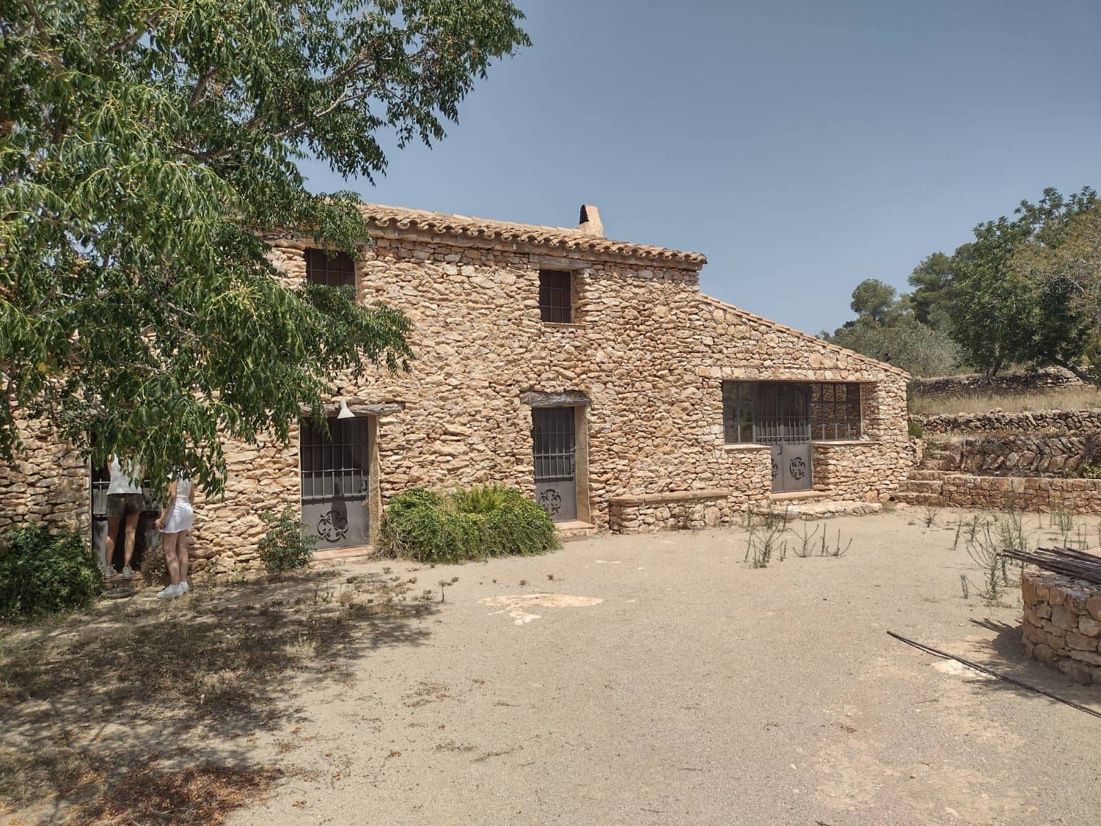 4 bedroom Finca/Country House for sale in Tarragona city - € 395,000 (Ref: 9991247)