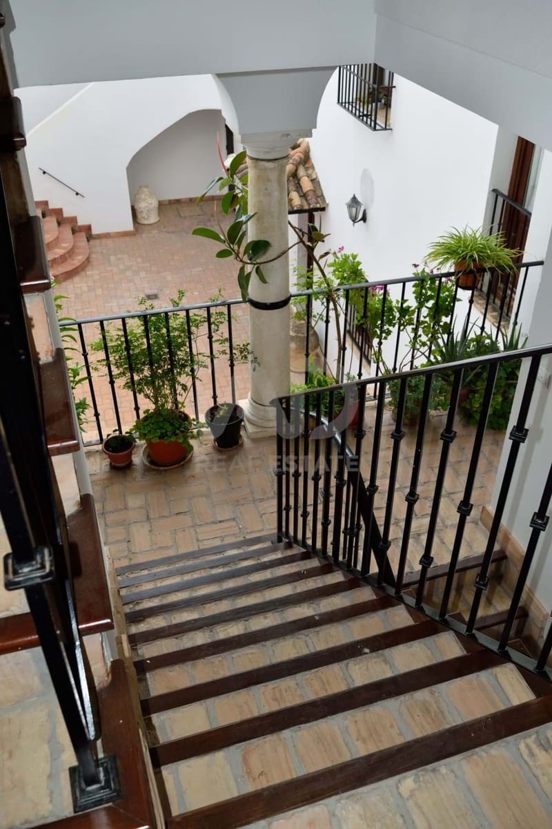 1 slaapkamer Penthouse te koop in Sevilla stad met zwembad - € 119.000 (Ref: 9991250)