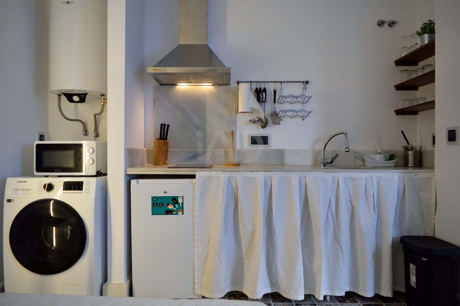 1 slaapkamer Penthouse te koop in Sevilla stad met zwembad - € 119.000 (Ref: 9991250)