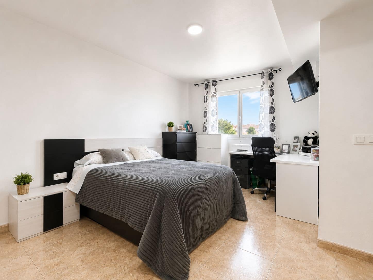 3 chambre Appartement à vendre à Abaran - 119 000 € (Ref: 9991251)