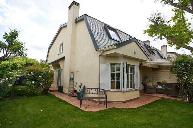 5 bedroom Terraced Villa for sale in Aranjuez with garage - € 425,000 (Ref: 9991252)
