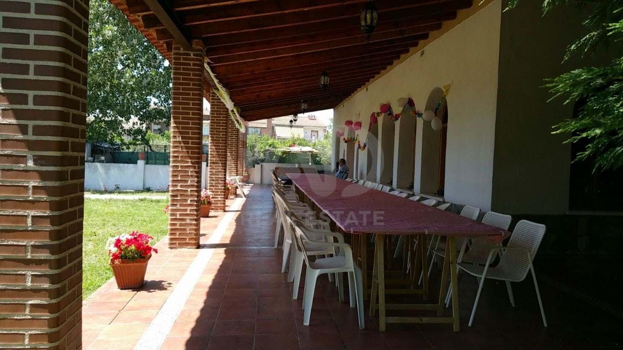 Tontti myytävänä paikassa Madrid kaupunki - 649 990 € (Ref: 9991254)