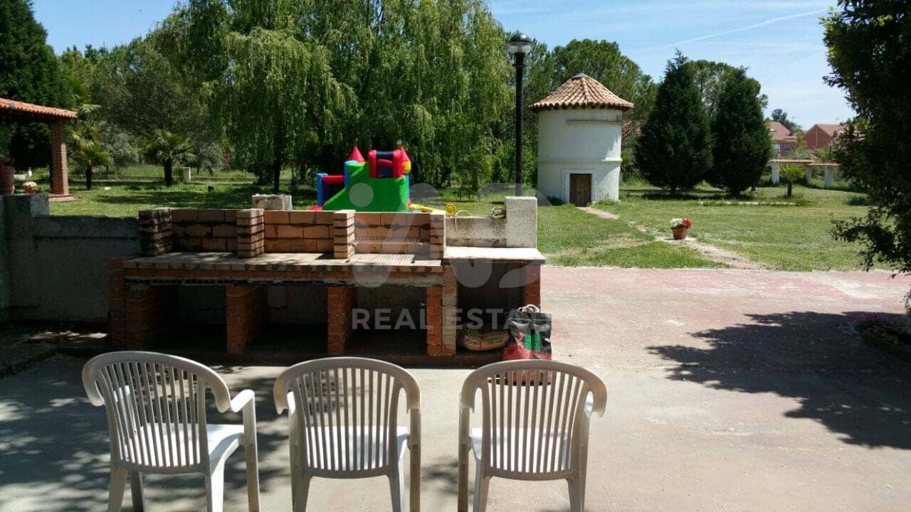 Tontti myytävänä paikassa Madrid kaupunki - 649 990 € (Ref: 9991254)