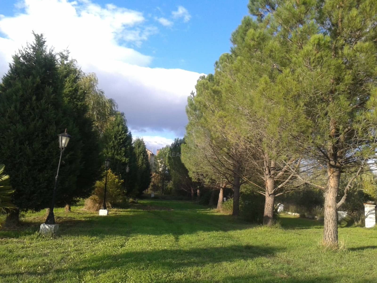 Tontti myytävänä paikassa Madrid kaupunki - 649 990 € (Ref: 9991254)