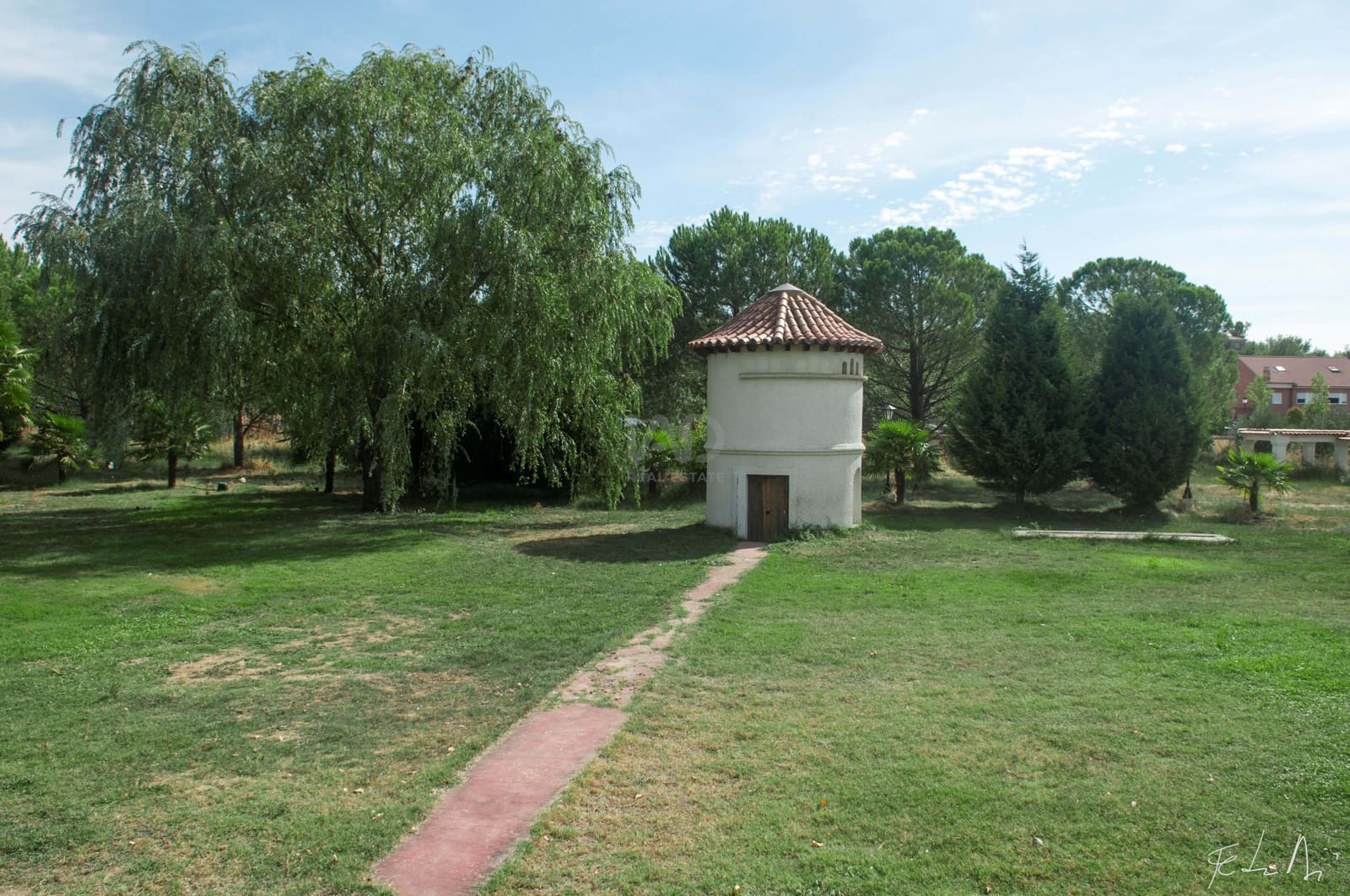 Tontti myytävänä paikassa Madrid kaupunki - 649 990 € (Ref: 9991254)