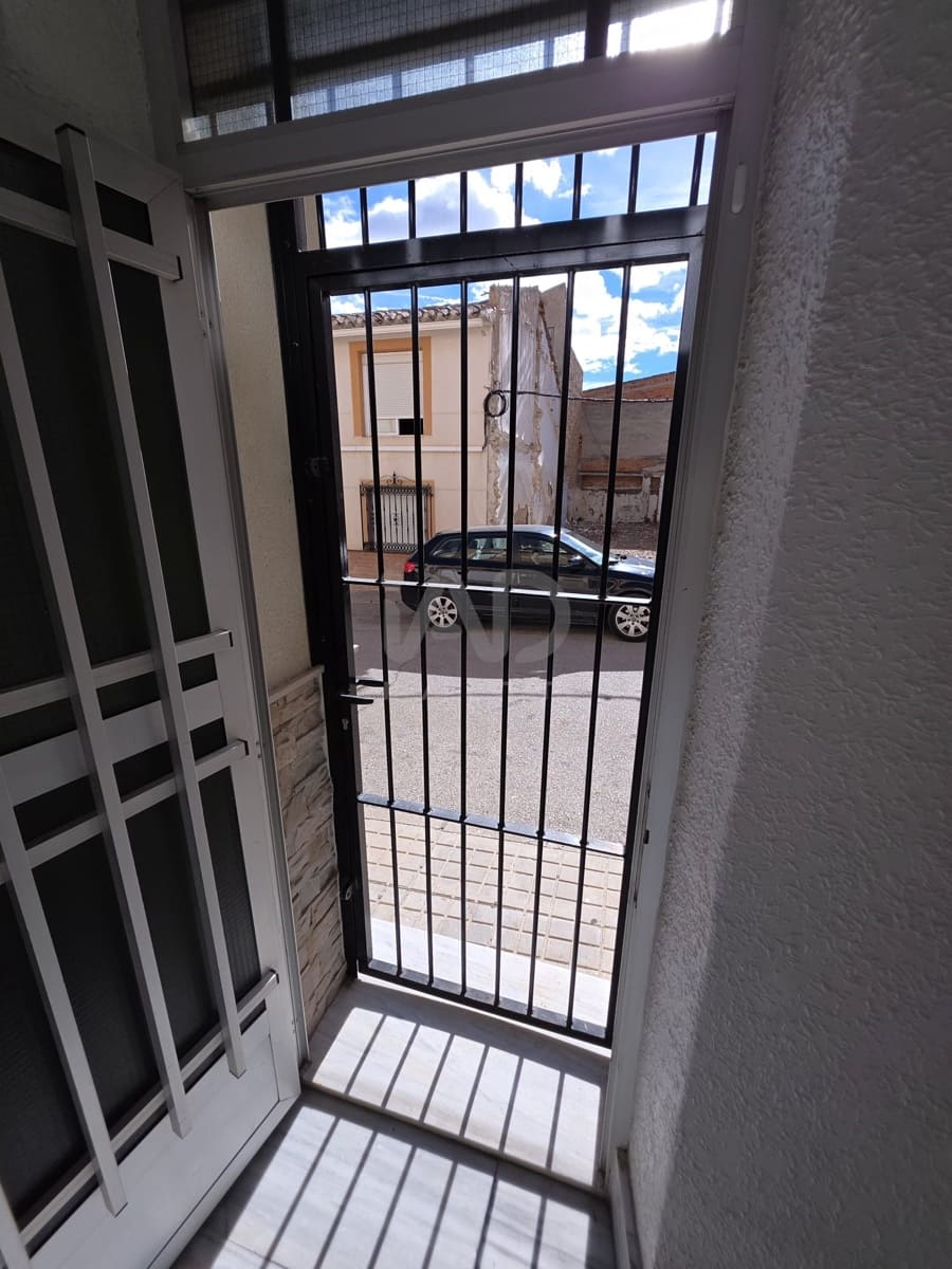 3 makuuhuone Huoneisto myytävänä paikassa Calasparra - 82 000 € (Ref: 9991255)