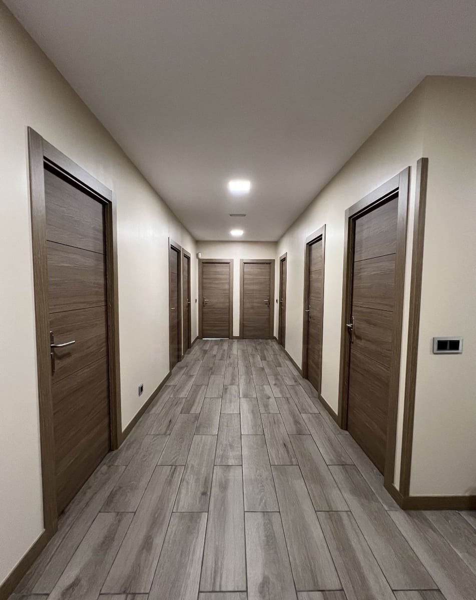 Kaupallinen myytävänä paikassa Madrid kaupunki - 459 000 € (Ref: 9991257)