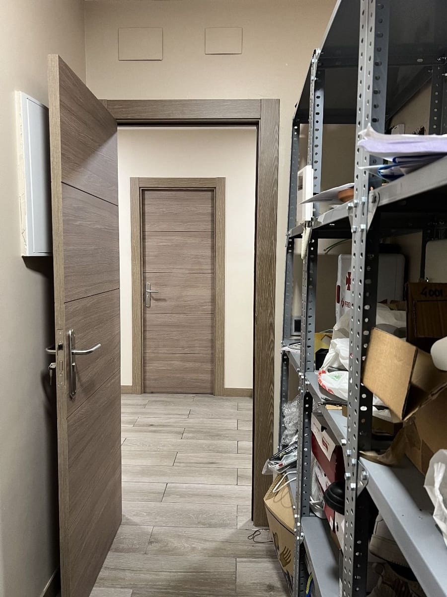 Kaupallinen myytävänä paikassa Madrid kaupunki - 459 000 € (Ref: 9991257)