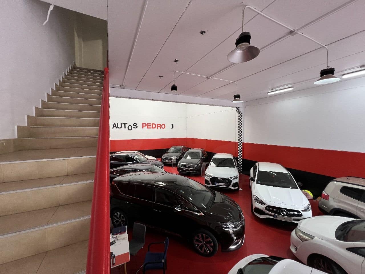 Kaupallinen myytävänä paikassa Madrid kaupunki - 459 000 € (Ref: 9991257)