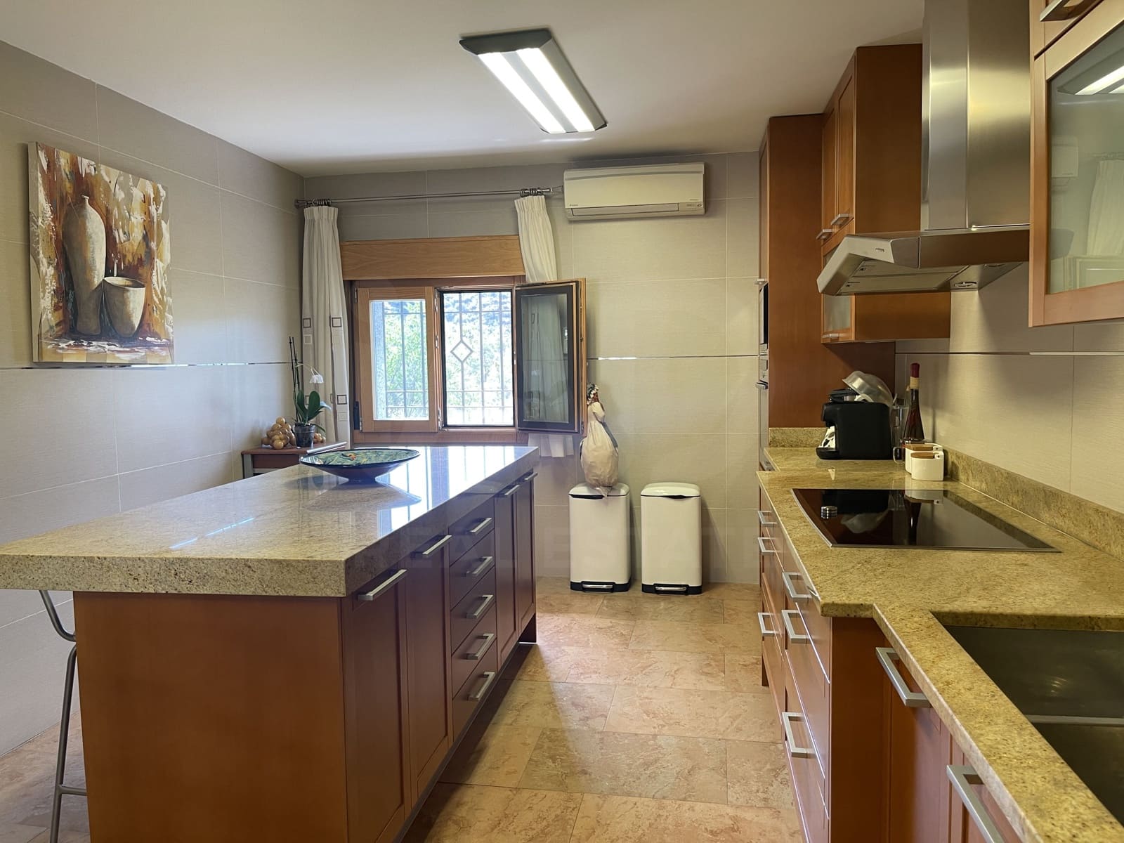 4 chambre Villa/Maison à vendre à Madrid ville avec piscine garage - 770 000 € (Ref: 9991267)
