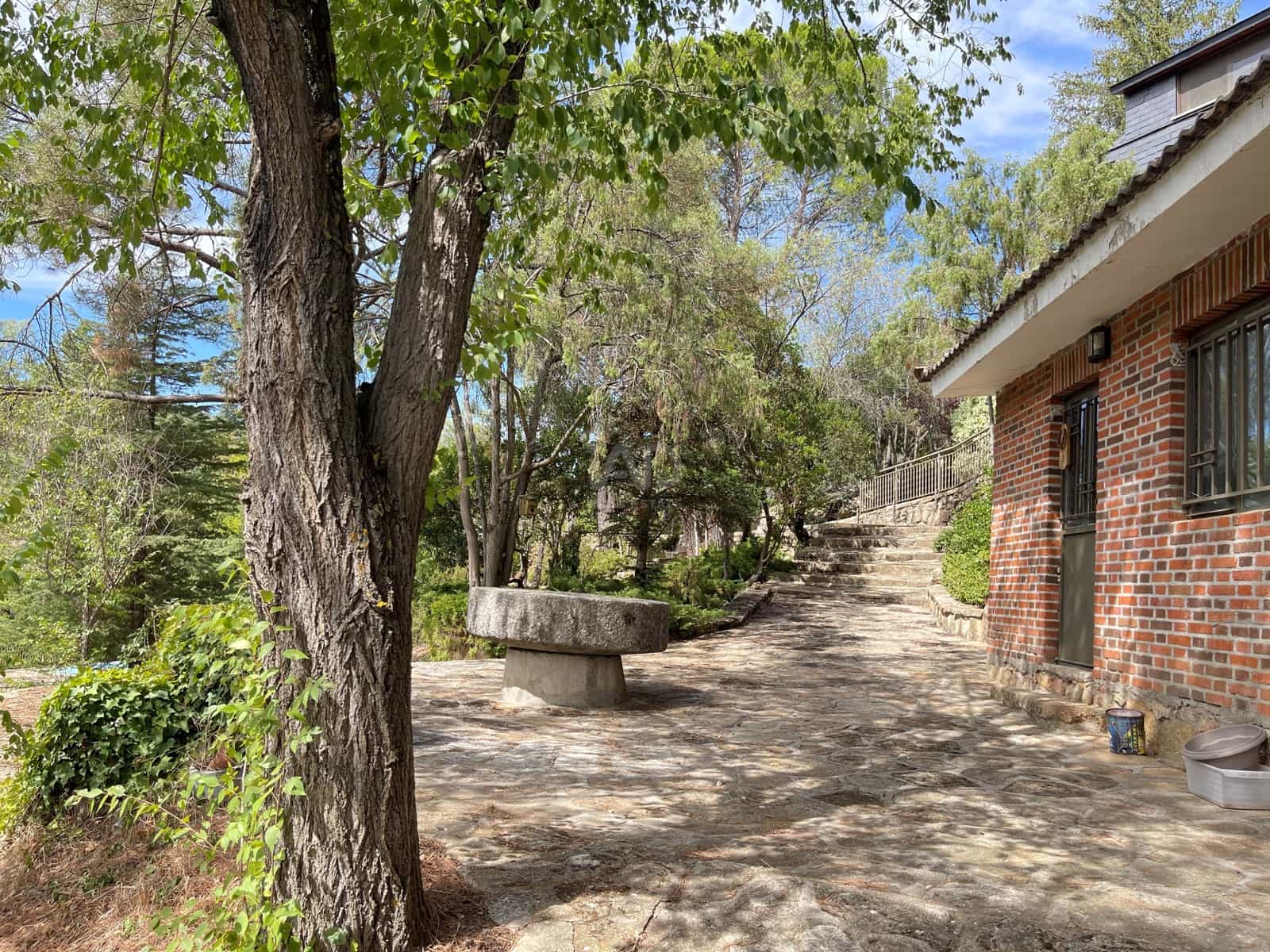 4 chambre Villa/Maison à vendre à Madrid ville avec piscine garage - 770 000 € (Ref: 9991267)
