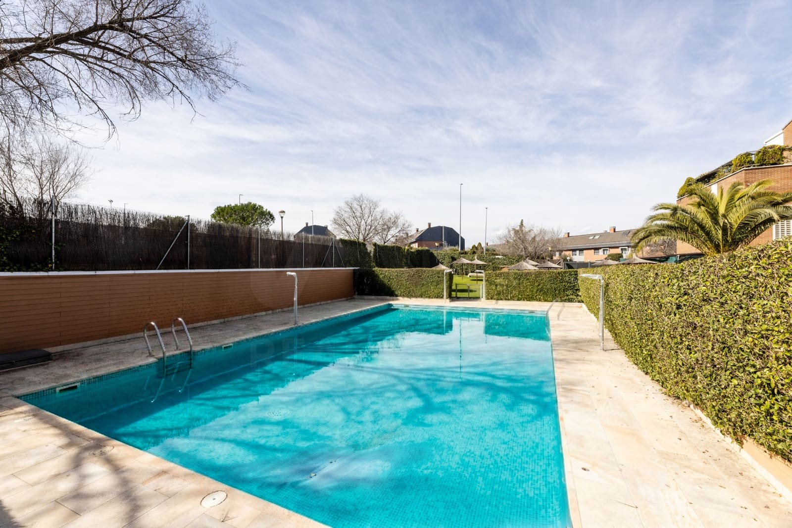3 sovrum Takvåning till salu i Madrid stad med pool - 685 000 € (Ref: 9991270)