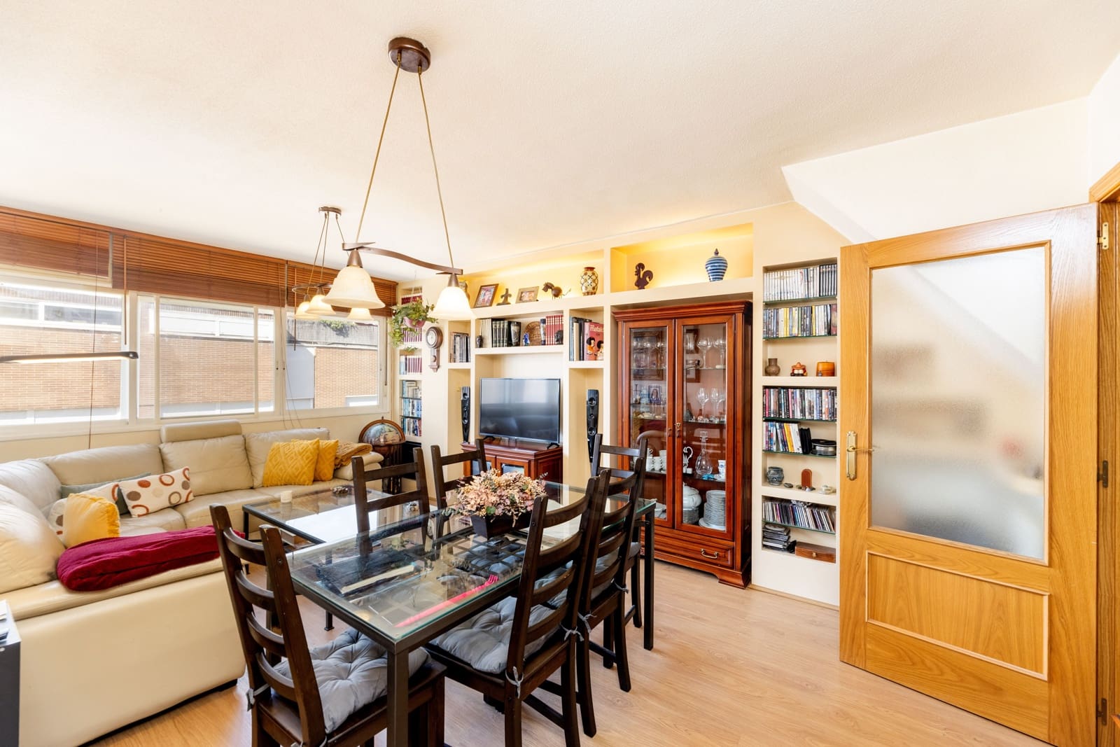 3 sovrum Takvåning till salu i Madrid stad med pool - 685 000 € (Ref: 9991270)
