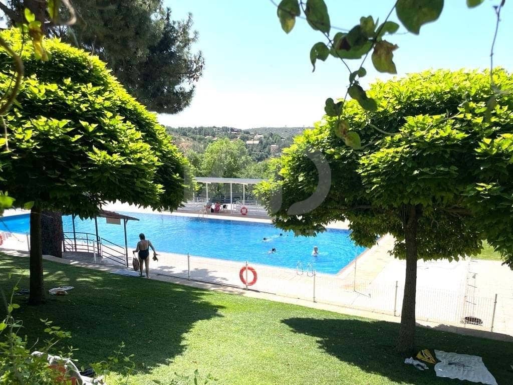 2 chambre Villa/Maison à vendre à Madrid ville - 295 000 € (Ref: 9991271)