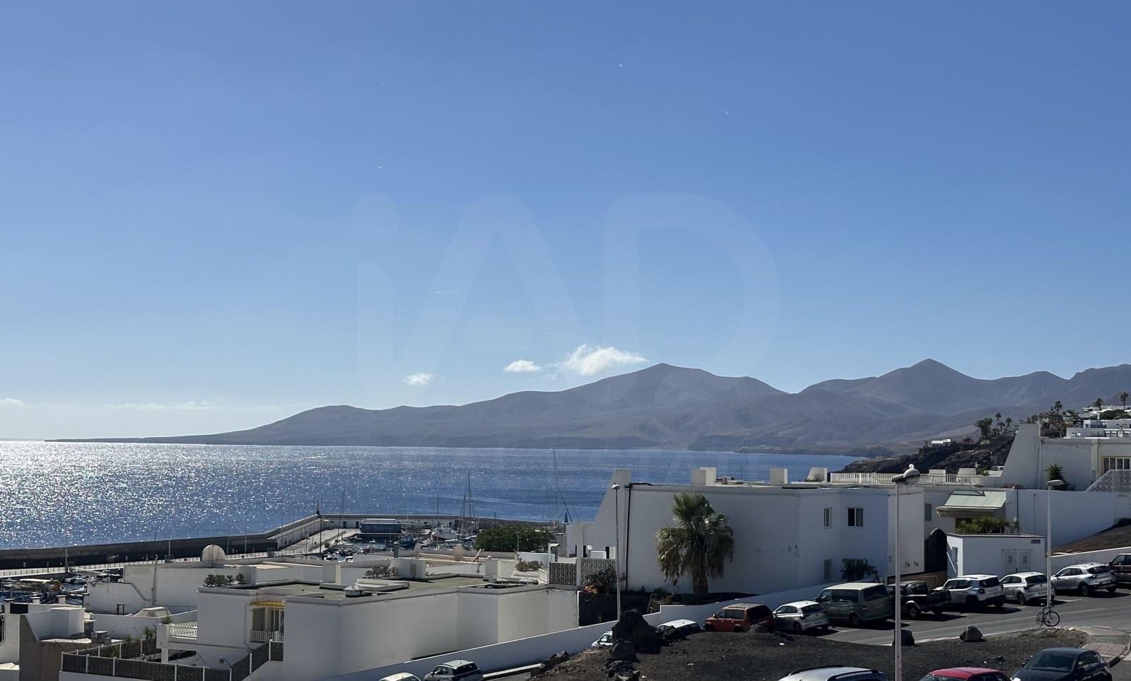 1 bedroom Apartment for sale in Puerto del Carmen - € 234,000 (Ref: 9991272)