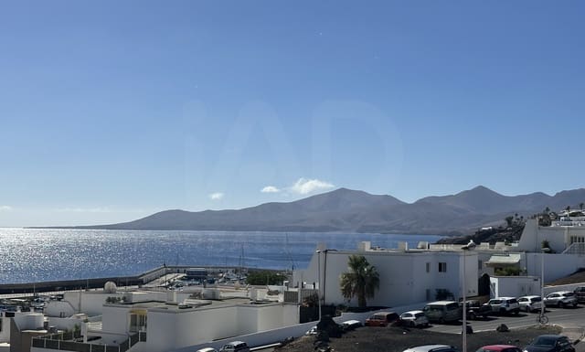 1 bedroom Apartment for sale in Puerto del Carmen, Tías - € 234,000 (Ref: 9991272)