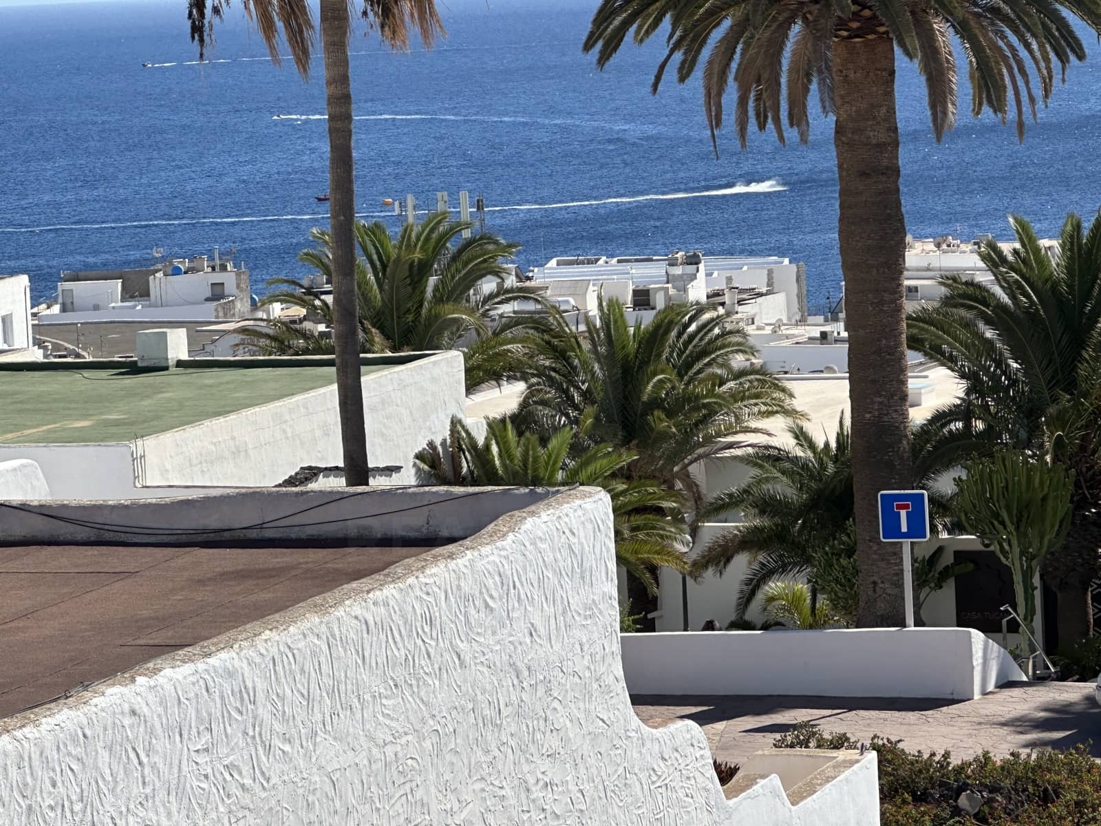 1 bedroom Apartment for sale in Puerto del Carmen - € 234,000 (Ref: 9991272)