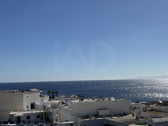 1 bedroom Apartment for sale in Puerto del Carmen, Tías - € 234,000 (Ref: 9991272)