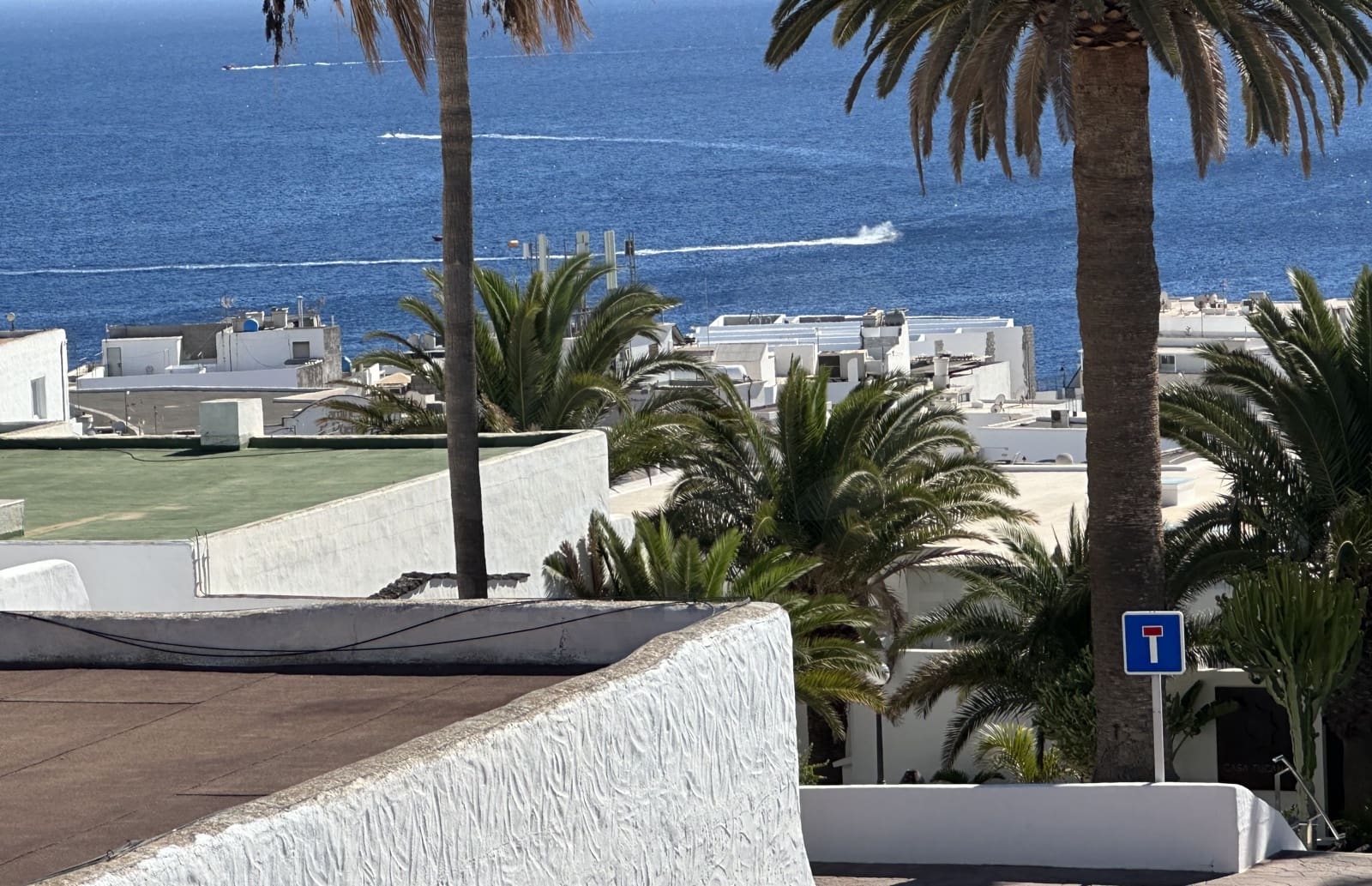 1 bedroom Apartment for sale in Puerto del Carmen - € 234,000 (Ref: 9991272)