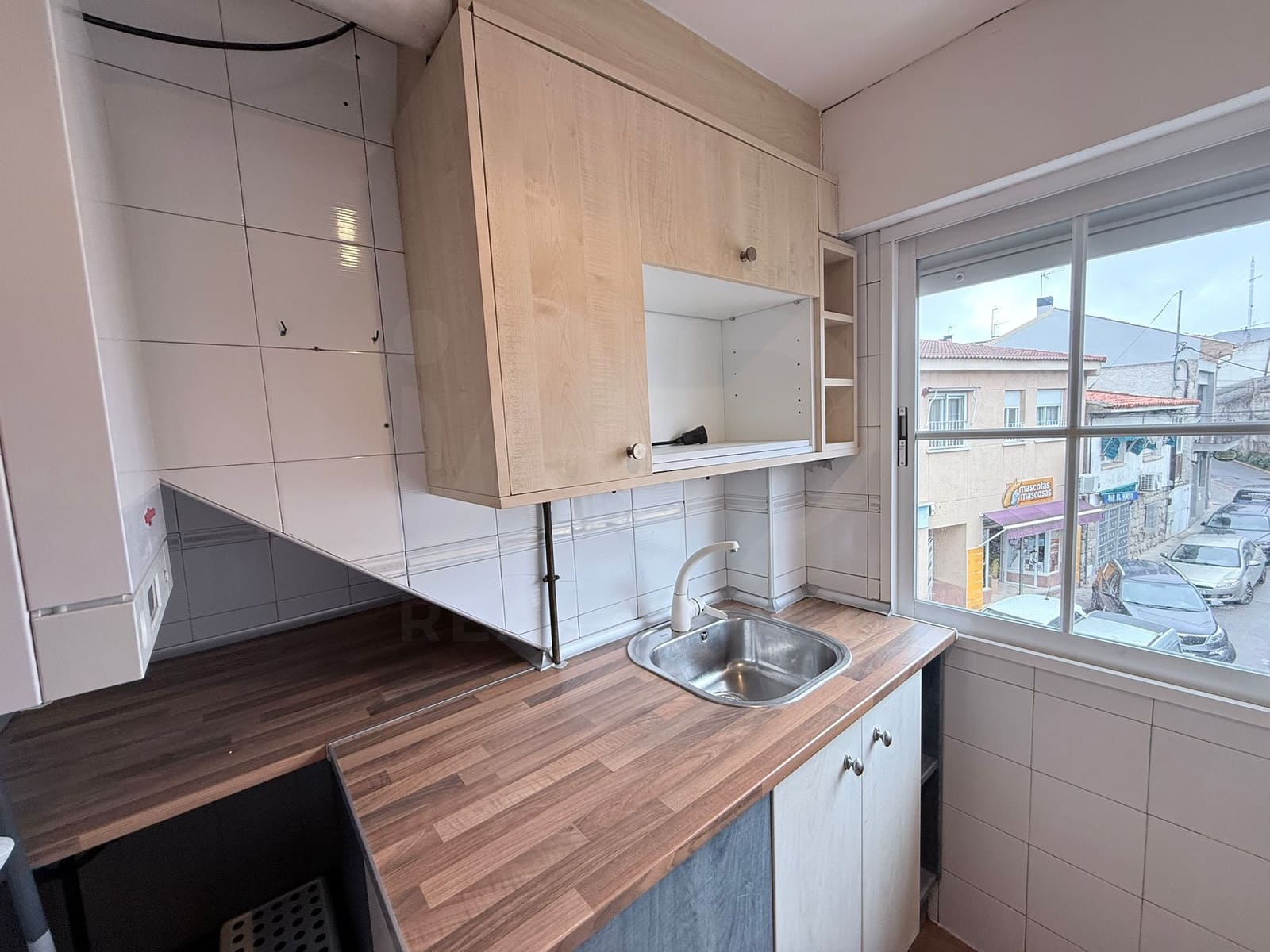 3 sovrum Lägenhet till salu i Madrid stad med garage - 229 000 € (Ref: 9991273)