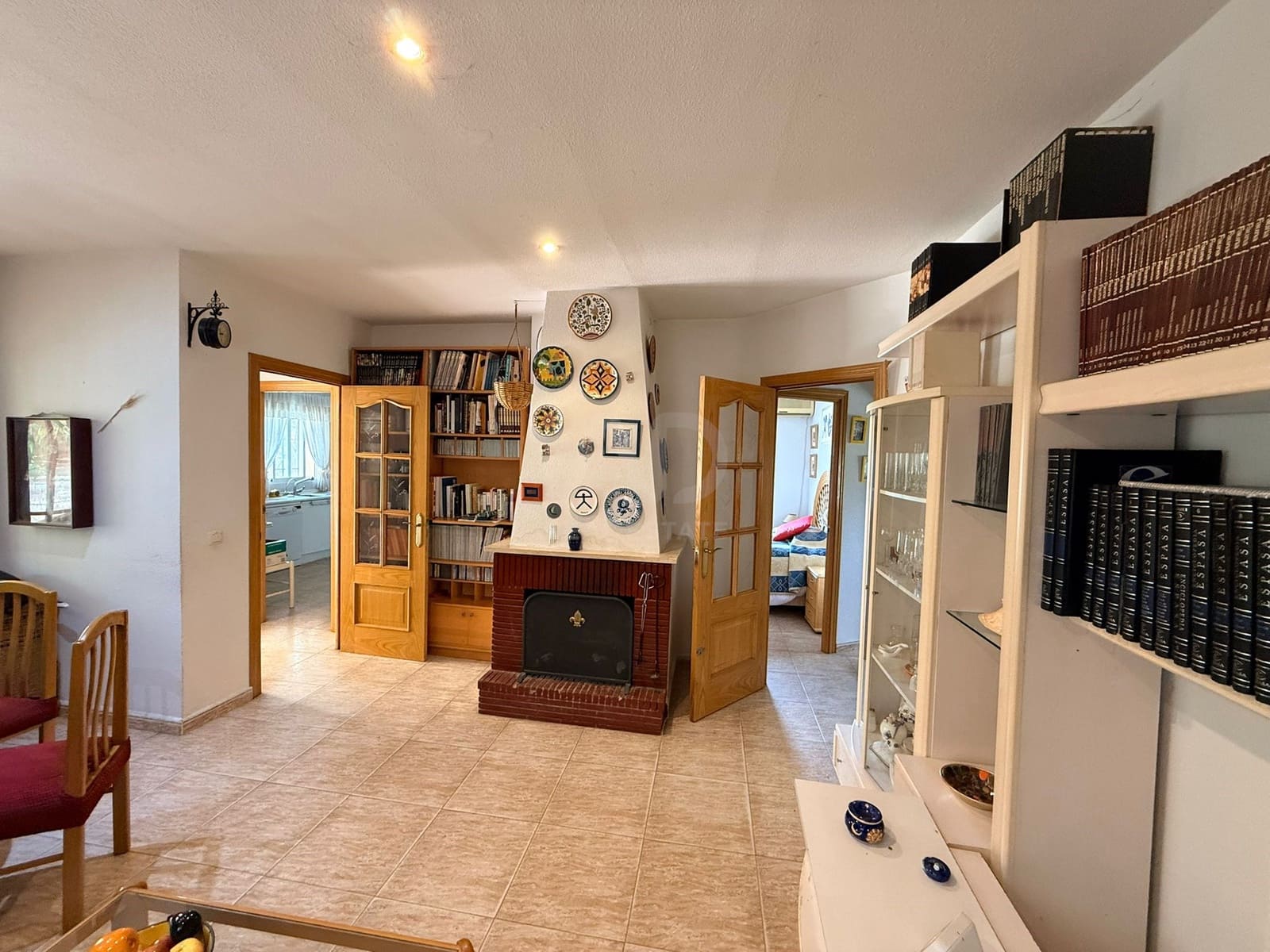 3 soverom Hus til salgs i Madrid by med garasje - € 290 000 (Ref: 9991275)
