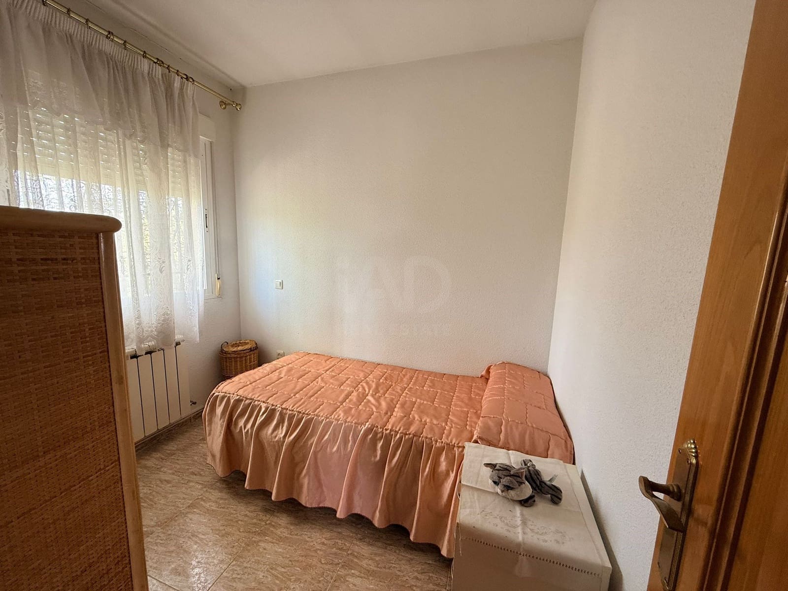 3 soverom Hus til salgs i Madrid by med garasje - € 290 000 (Ref: 9991275)