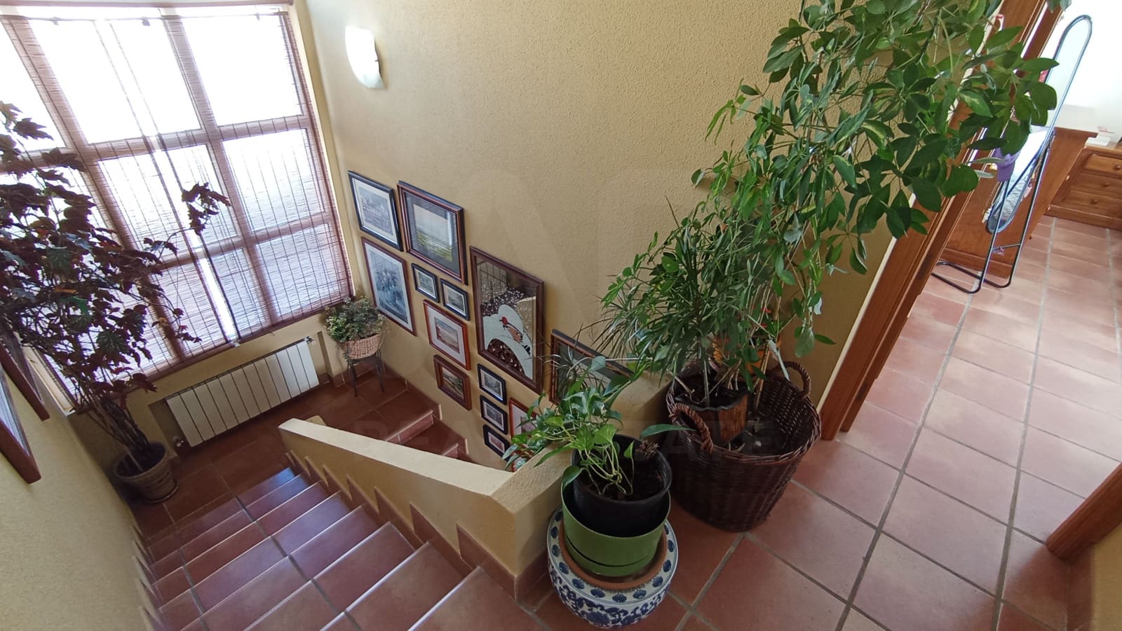 Casa de 6 habitaciones en Madrid ciudad en venta con piscina garaje - 560.000 € (Ref: 9991277)
