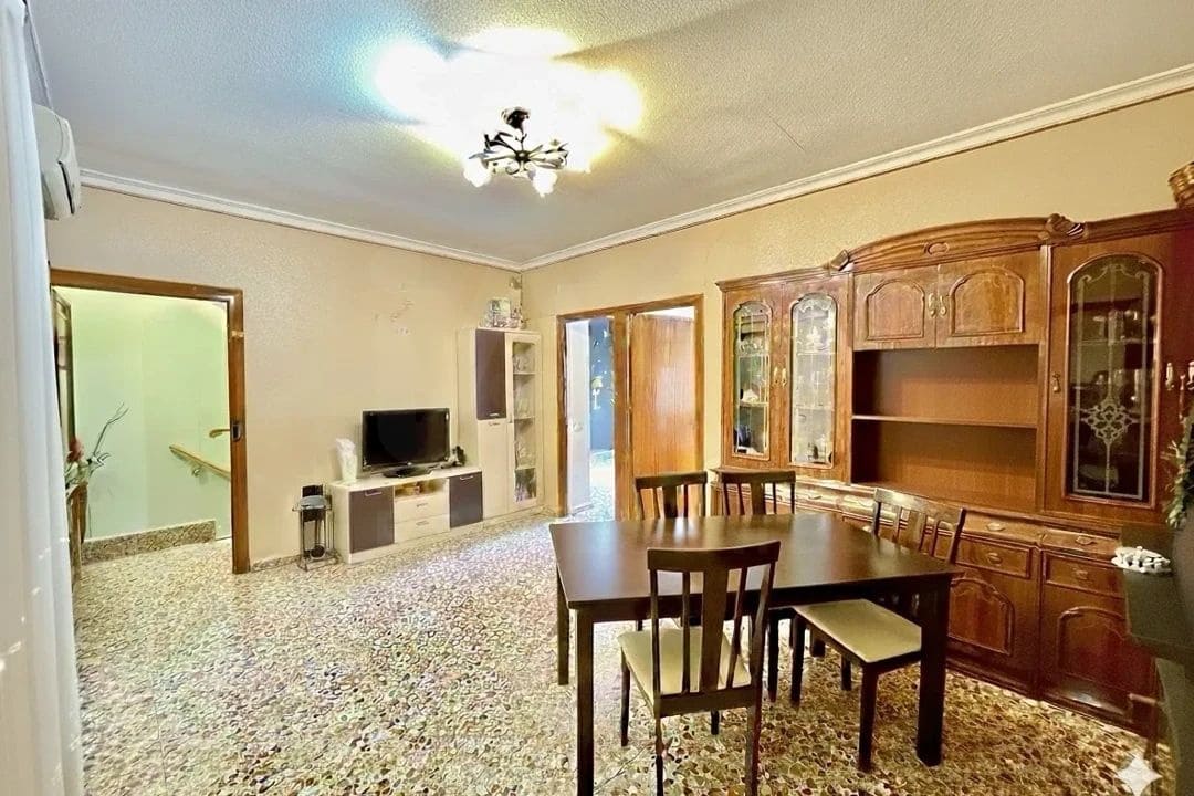 6 chambre Maison de Ville à vendre à Abaran - 145 000 € (Ref: 9991278)