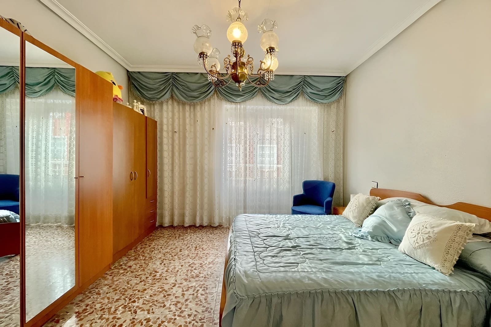 6 chambre Maison de Ville à vendre à Abaran - 145 000 € (Ref: 9991278)