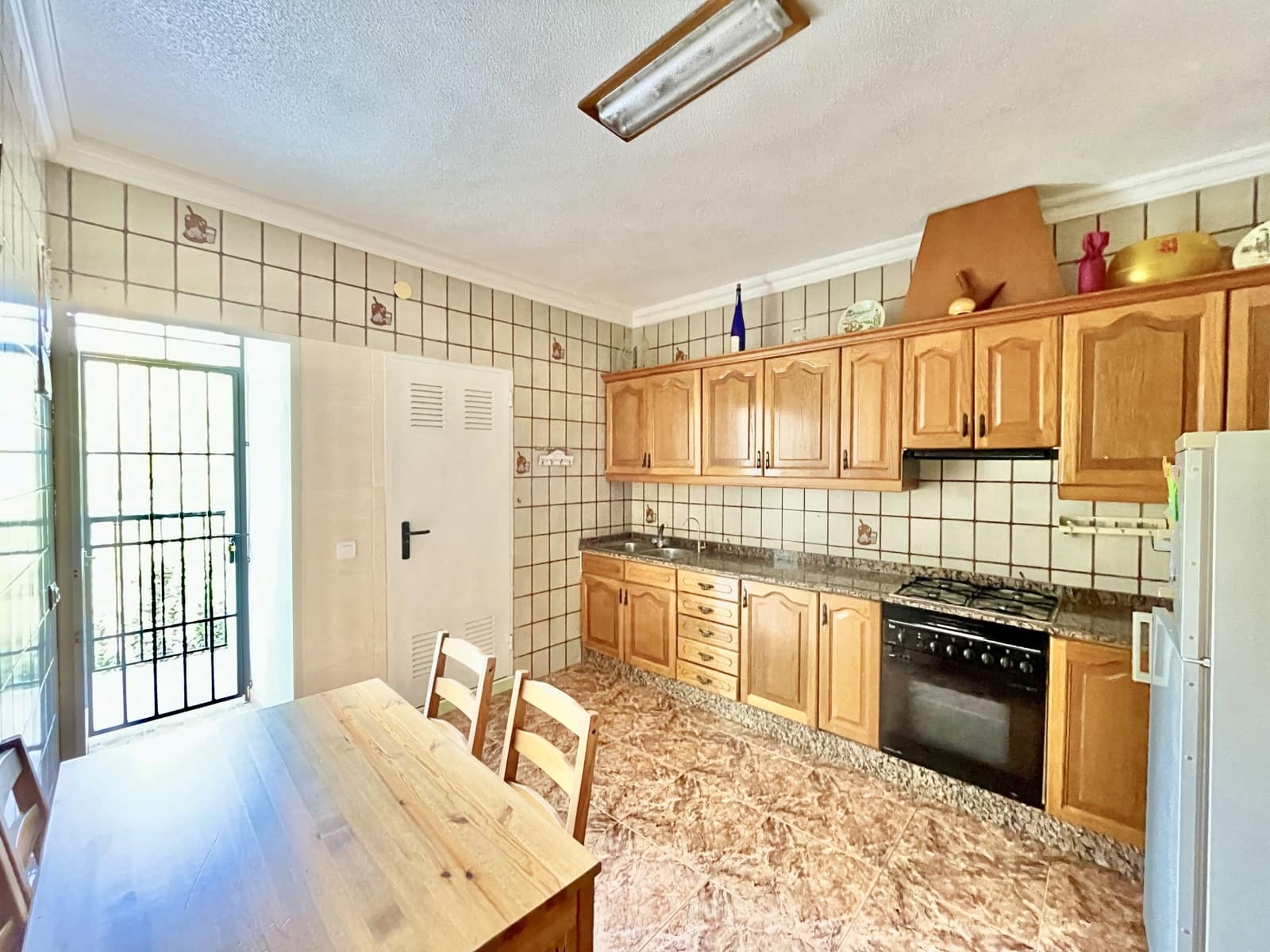 6 chambre Maison de Ville à vendre à Abaran - 145 000 € (Ref: 9991278)