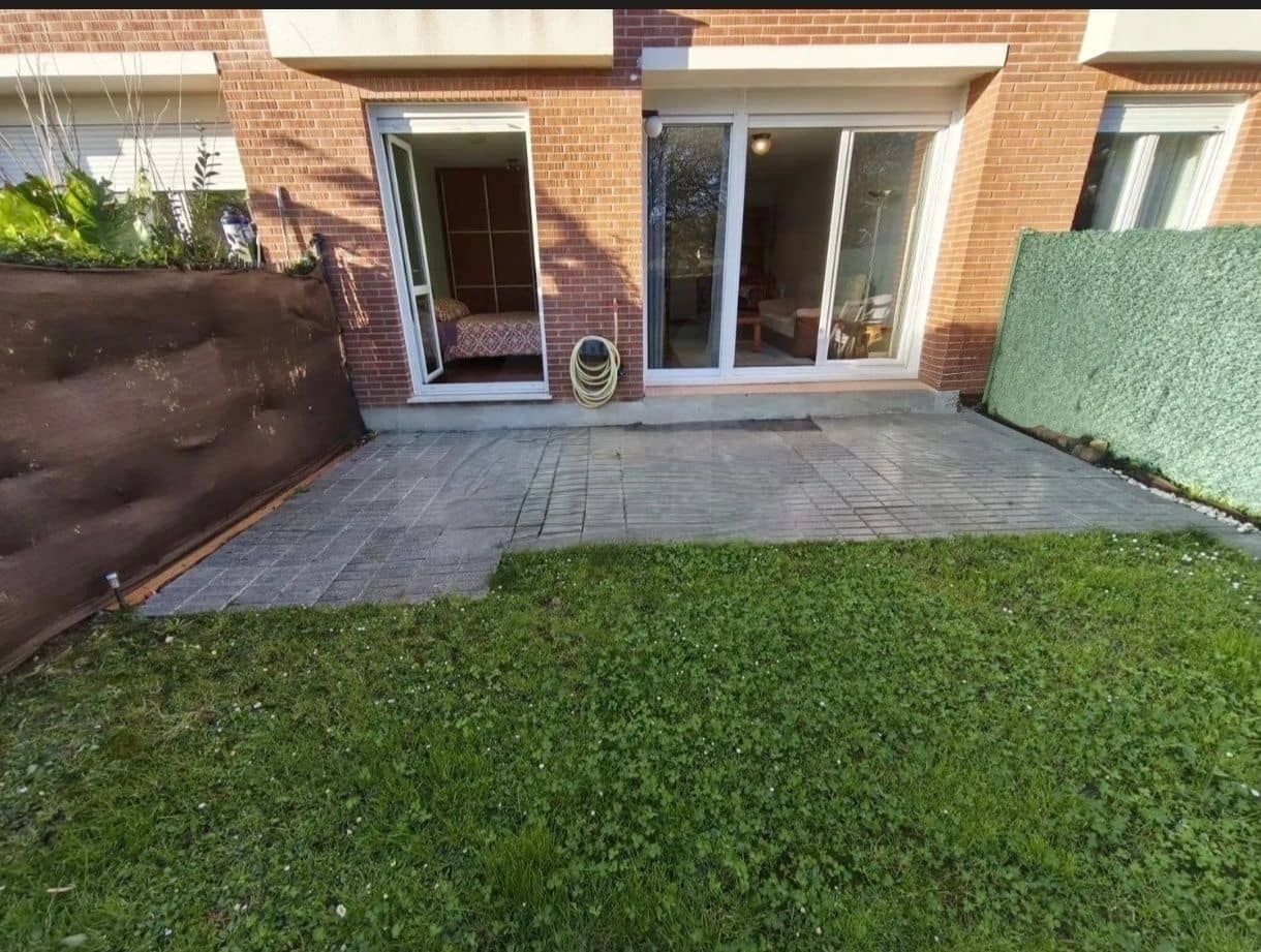 2 soveværelse Lejlighed til salg i Boo de Pielagos med garage - € 263.800 (Ref: 9991280)